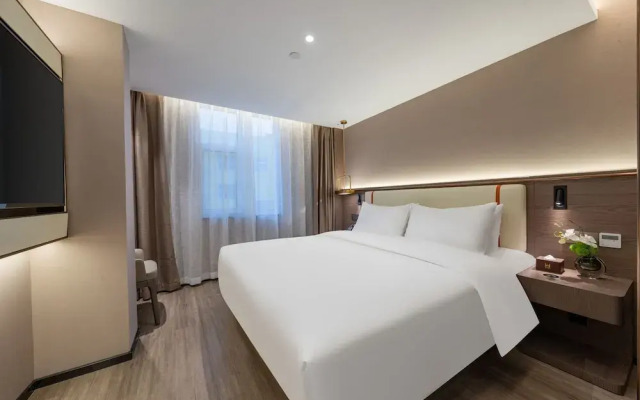 WorldHotel Quancheng Sqr Kuanholi Branch
