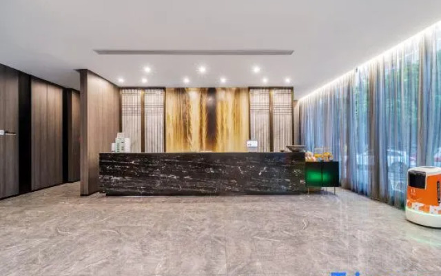 Orange Hotel (Chongqing Ranjiaba)