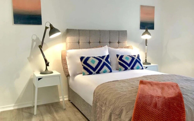 Kennedy House - Beachfront