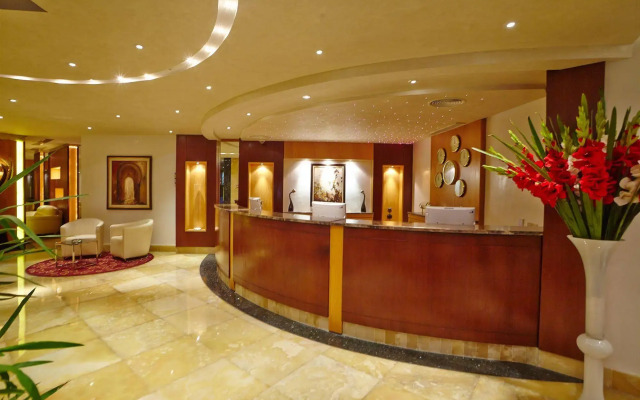 The Penthouse Suites Hotel