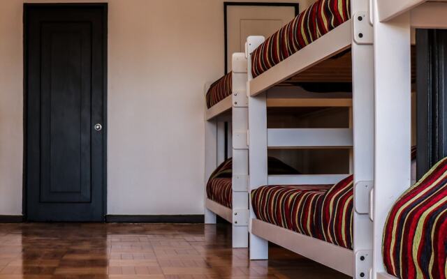 Plaza de Armas Hostel