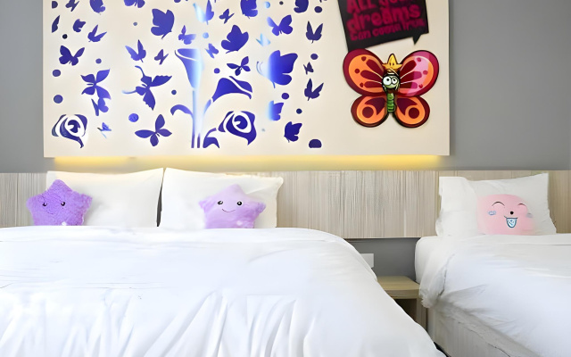 Transformer Center Hotel