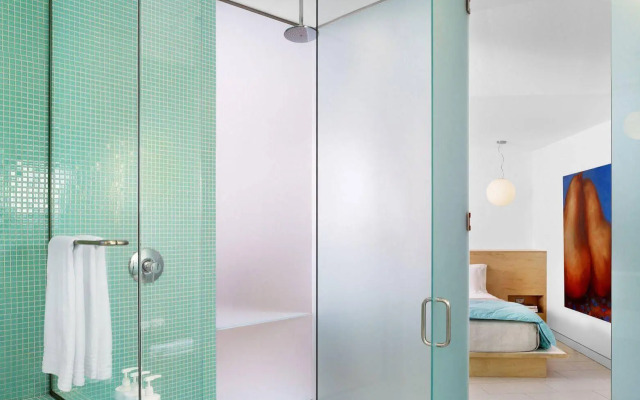 Frame Hotel - Treehouse (formerly Kimber Modern)