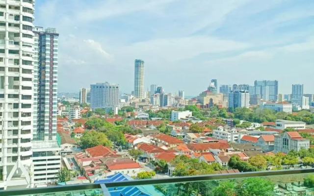 Mansion One Two Bedroom Seaview 7 Pax