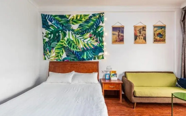 Zhoushan Donghai Hostel