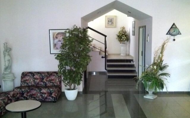 Vinsea Hotel