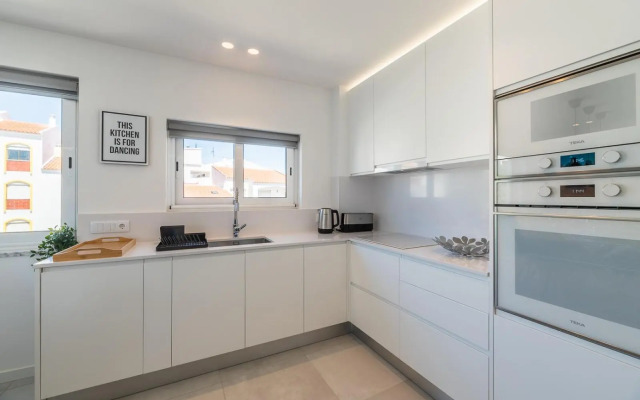 Central Town 2-Bedroom Apartment Albufeira