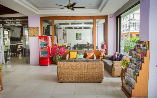 Chana Hotel Phuket