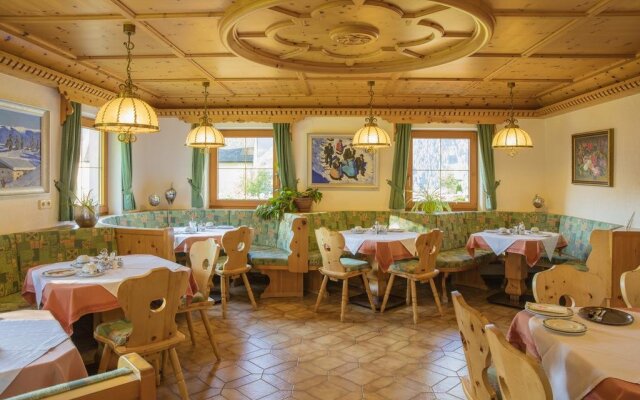 Frühstückspension Alpenhof