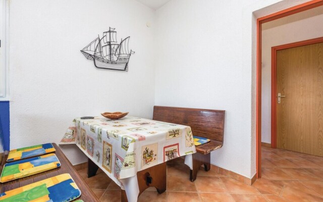 Stunning Home in Barbat With Wifi and 2 Bedrooms