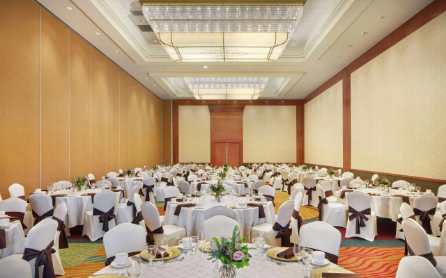 Hilton Seattle Airport & Conference Center