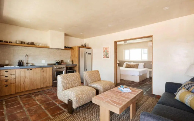 The Sand Castle Inn And Suites
