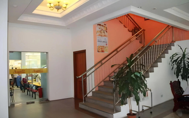 Grand City Hotel