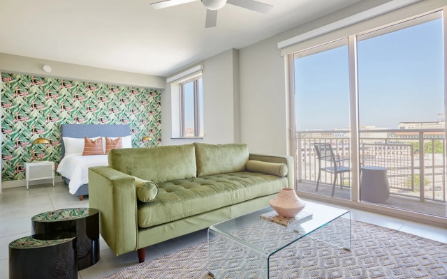 Sonder - Gables Ponce - Iconic Studio