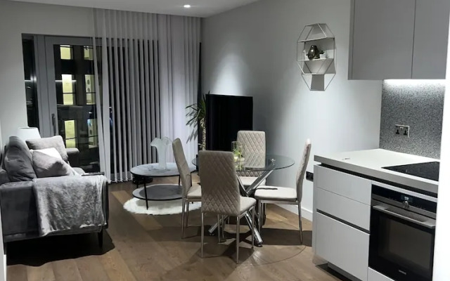 Stylish 1-bed Apartment in London