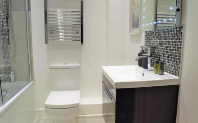 Geneva House Apartments by Elegance Living