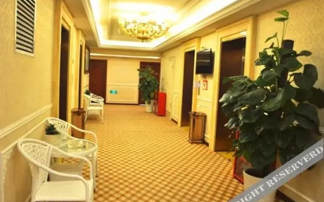Yunfeng Business Hostel
