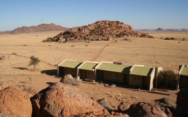 Namib Naukluft Lodge