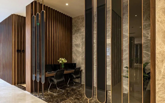 Muong Thanh Luxury Saigon Hotel