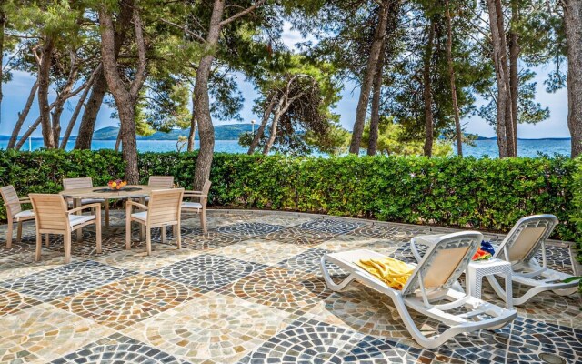 Awesome Home in Sibenik With Wifi and 3 Bedrooms