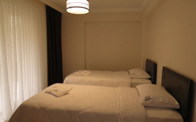 Black Rose Apartment