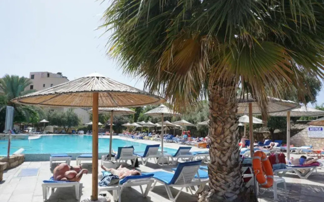 The Harbour Suite - 100M From The Beach - 6 Guests