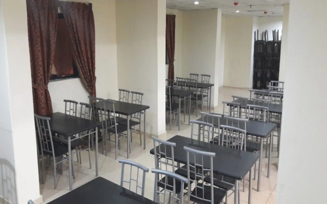 Durrat Al Ahbab Hotel