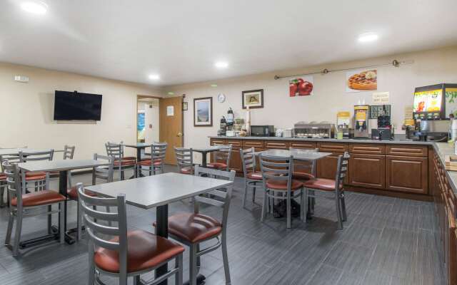 Quality Inn & Suites Crescent City Redwood Coast