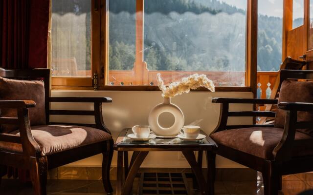 Manali Outskirts Villa