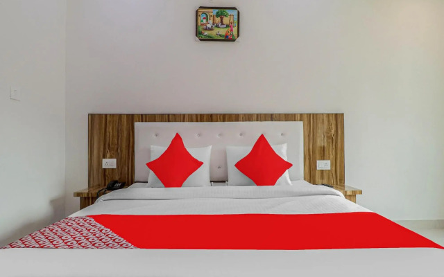 OYO Flagship 86255 Hotel Elite Inn