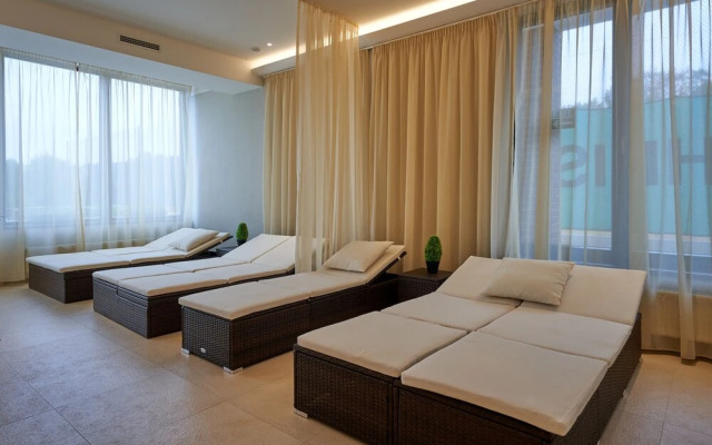 Hotel Queens
