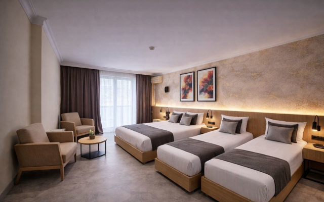Sunshine Hotel