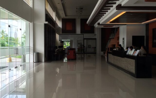 Subic Bay Peninsular Hotel