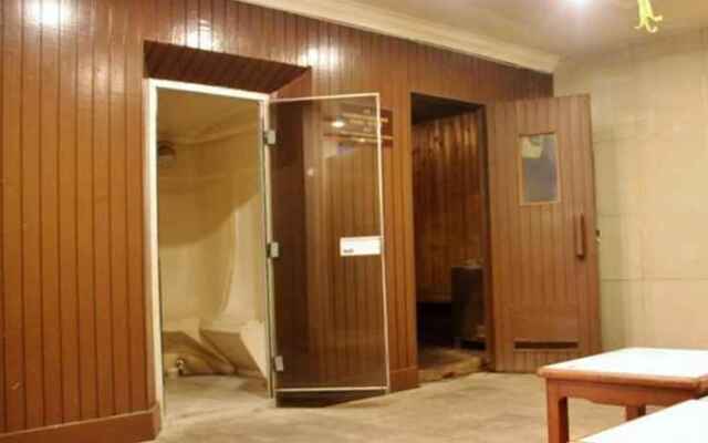 Prince Hotel