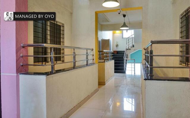 Super OYO Townhouse 1218 Imperial Inn