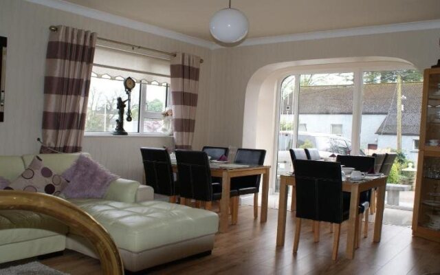 Eske Villa Bed & Breakfast