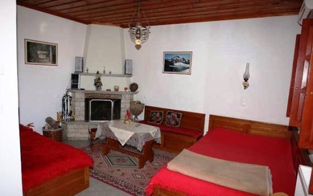 Astraka Guesthouse II