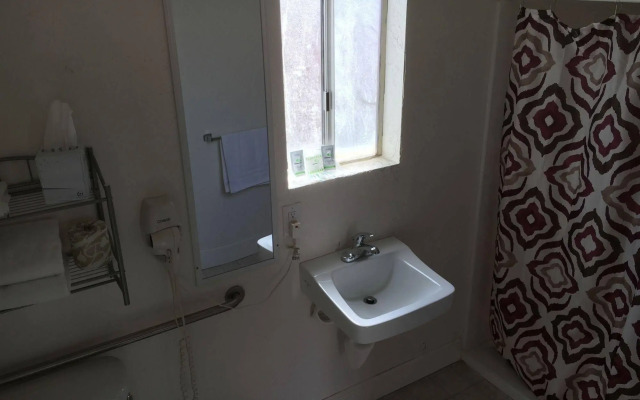 American Inn Grover Beach