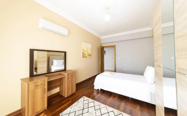 Flat With Sea View 5 Min to Beach in Antalya