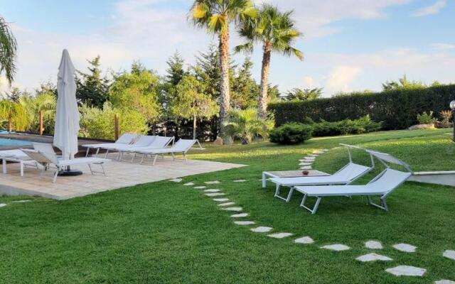 Isola del sole, Appartamenti con piscina