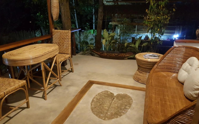 La Colonial Resort - Adults Only