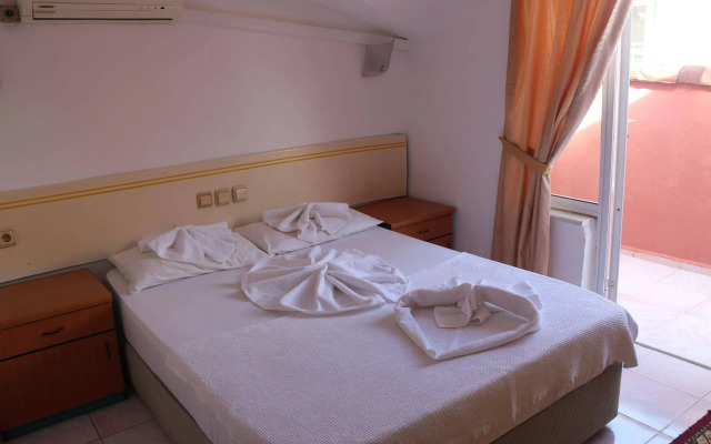 Flash Hotel