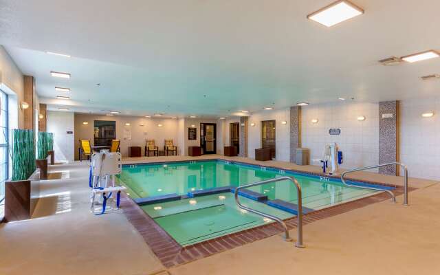 Best Western Plus Red River Inn