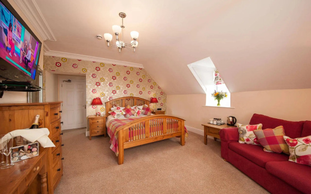 Wheatlands Lodge - Bed & Breakfast