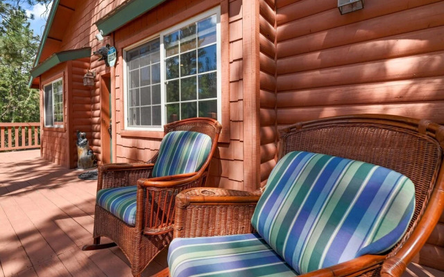 104 - Cozy Cabin in Pinewood Estates