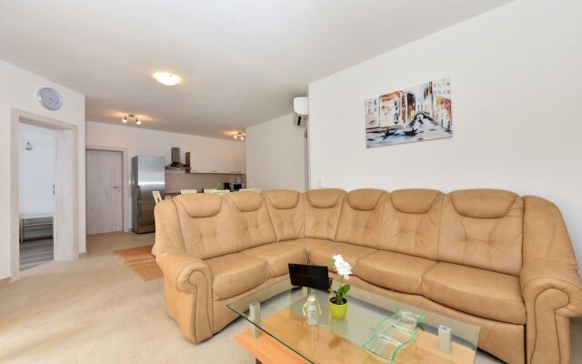 Apartments Ana