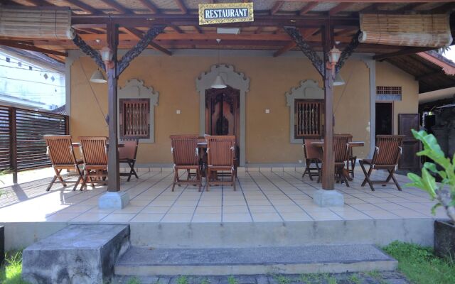 Airy Kuta Poppies Lane Satu Gang Sorga Bali