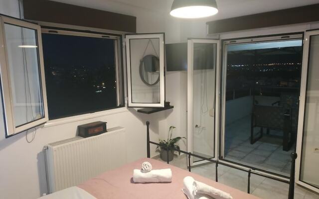 Sea View Maisonette in Chania