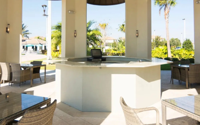 Fancy Family Home at Championsgate Chg101