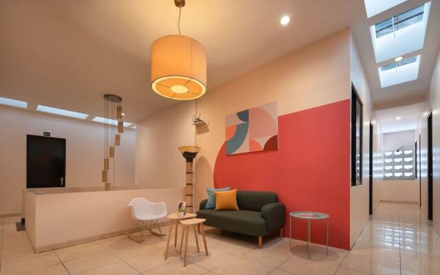 Cove Oekude Residence